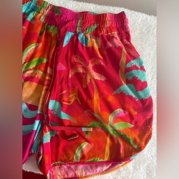 Farm Rio Tropical Print Women's Shorts with pockets Sz M - Picture 3 of 11